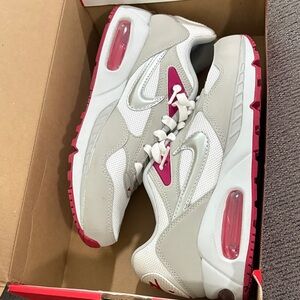 Nike Women's Gray and Pink Sneakers